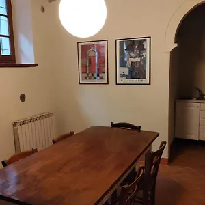 https://le-nicchie-53024.it-tuscanyhotel.com